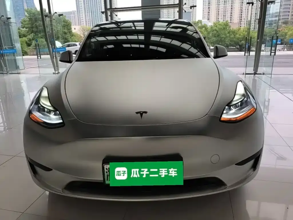 Tesla Model Y — фото 4