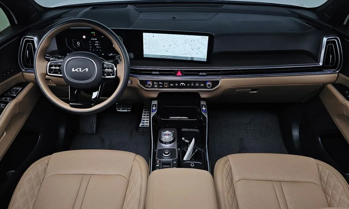 Kia Sorento — фото 7