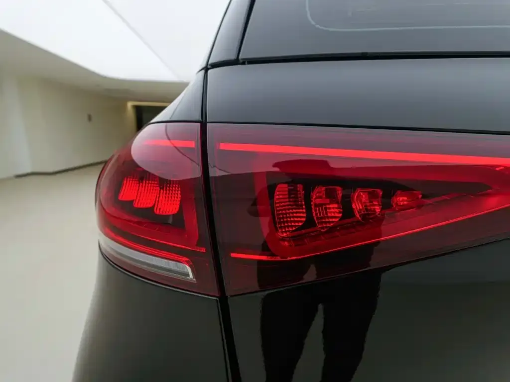 Mercedes-Benz GLE New Energy — фото 2