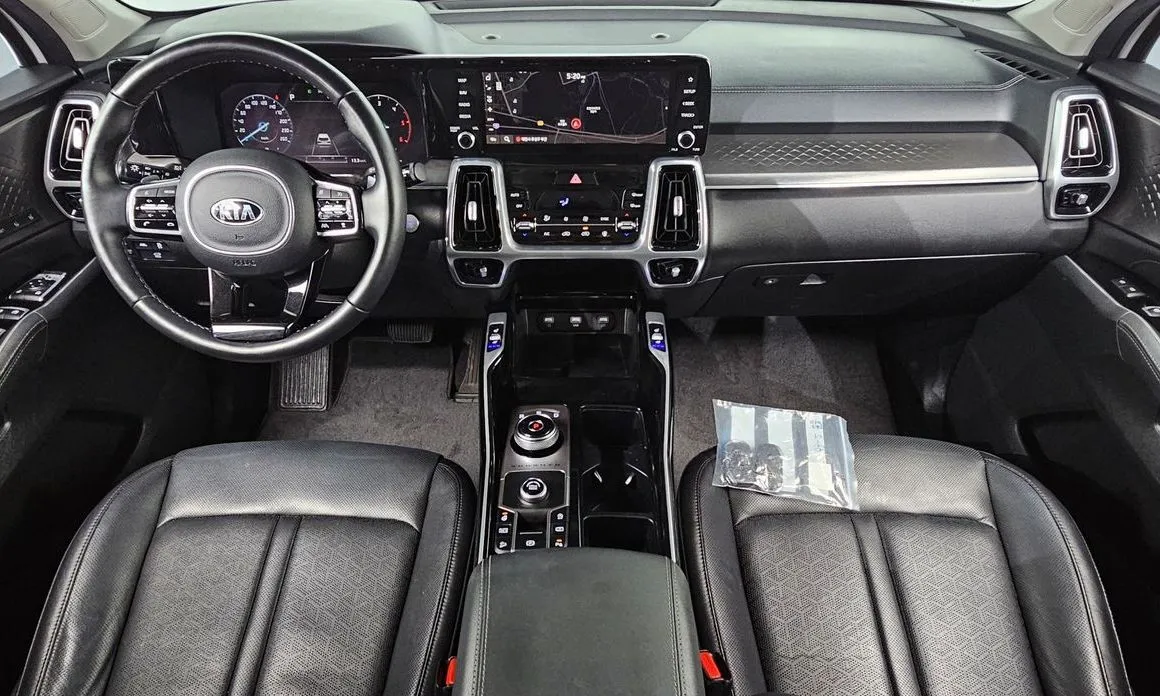 Kia Sorento — фото 4