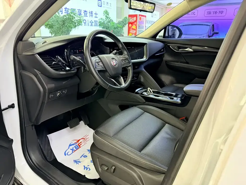 Buick Envision Plus — фото 5