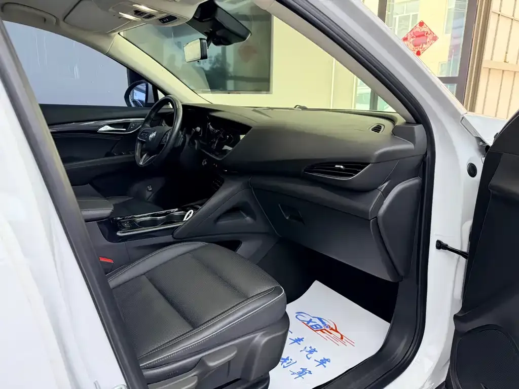 Buick Envision Plus — фото 2
