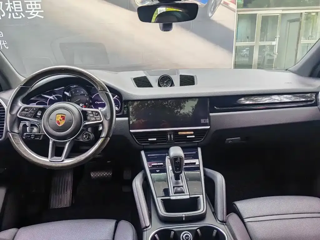 Porsche Cayenne Hybrid — фото 4