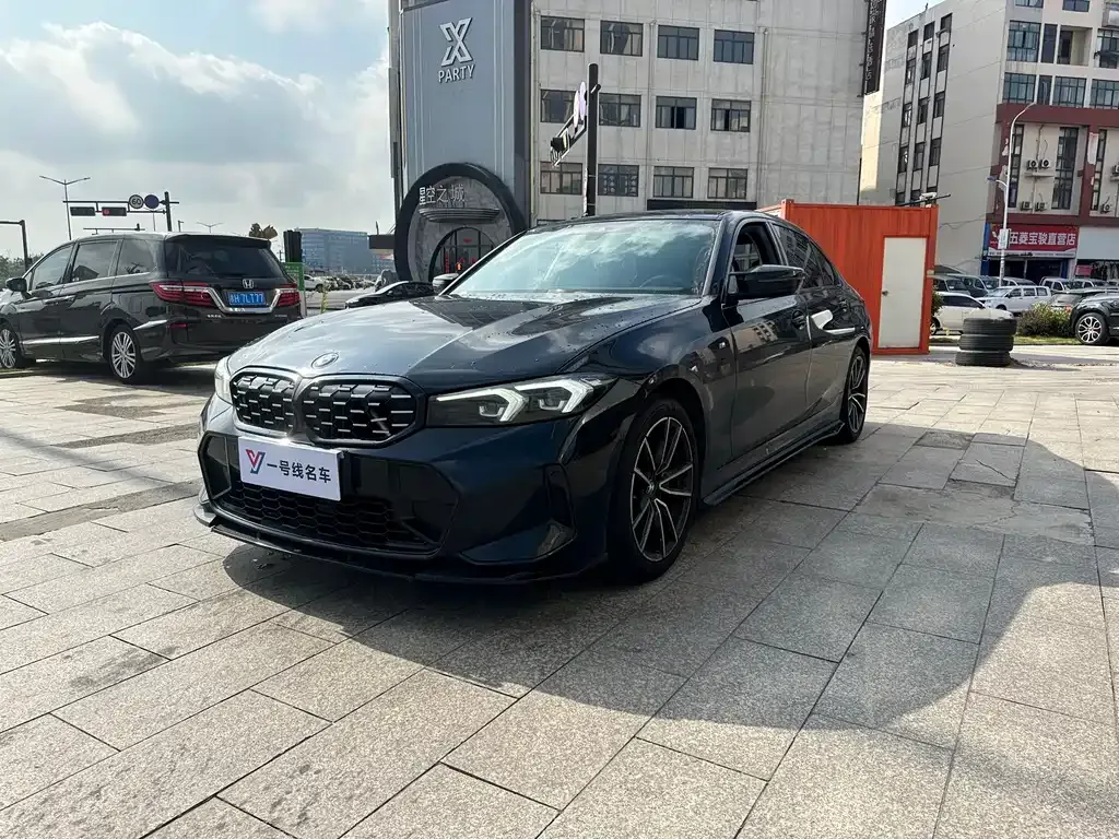 BMW 3 Series — фото 1
