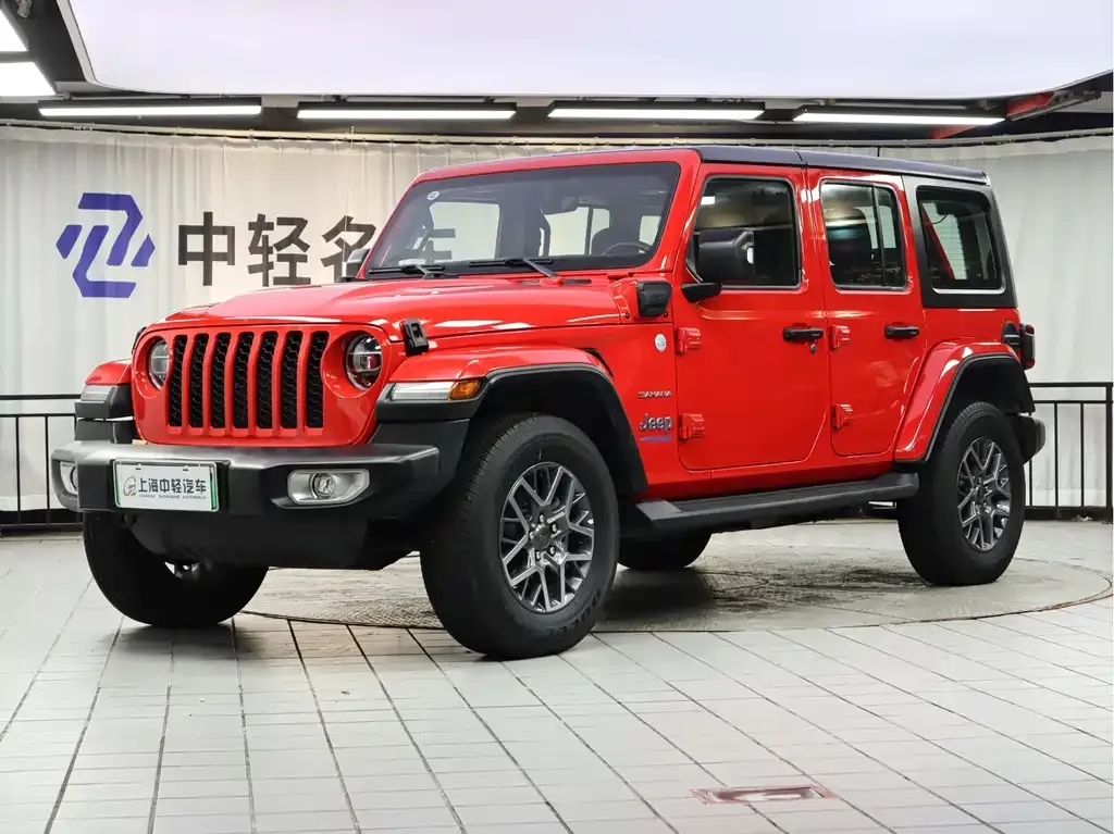 Jeep Wrangler PHEV — фото 1