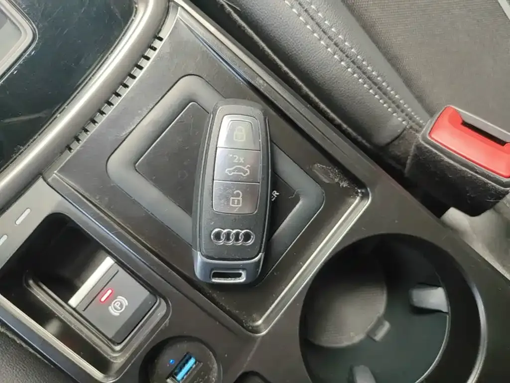 Audi A3 — фото 10