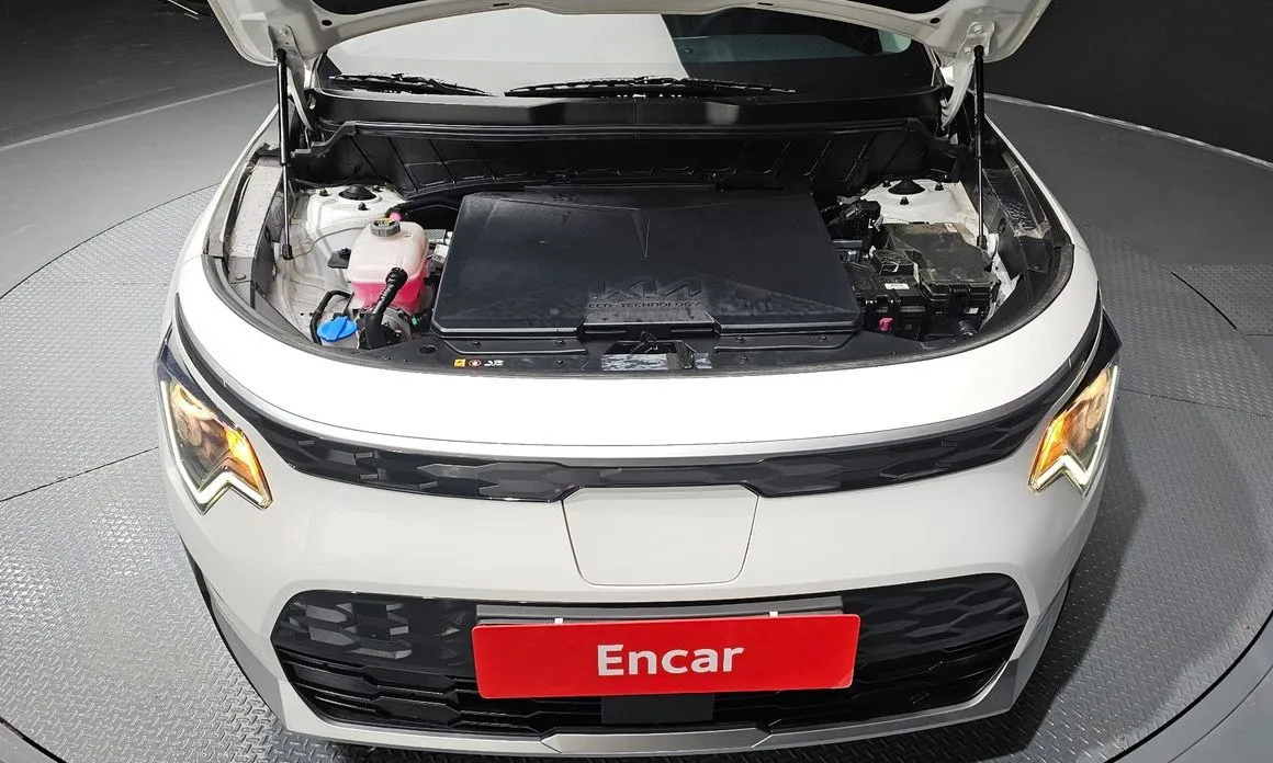 Kia Niro — фото 10