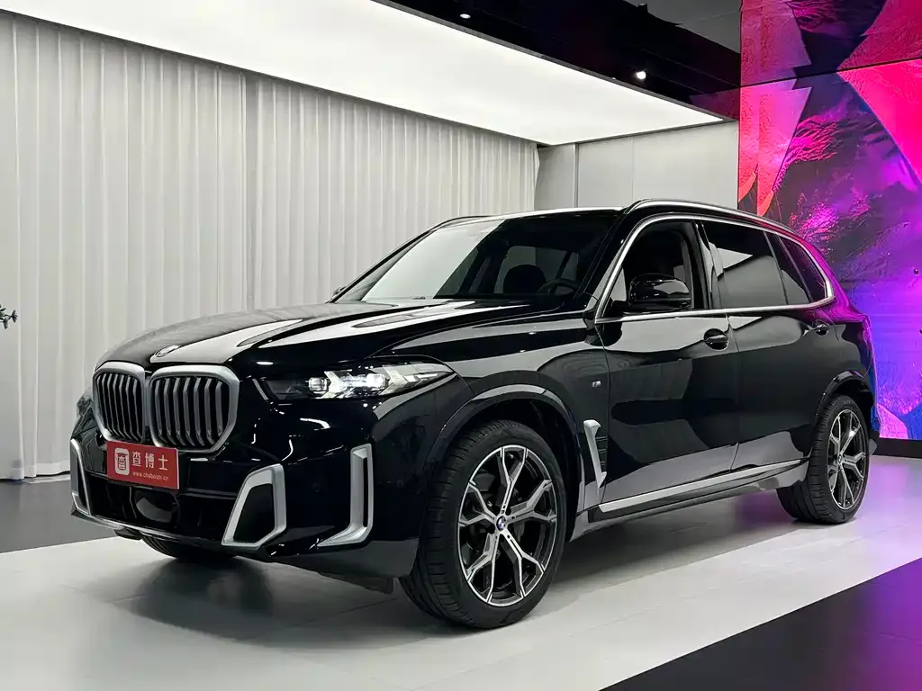 BMW X5 — фото 1