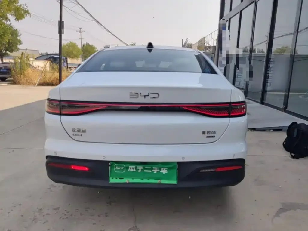 BYD Seal 05 DM-i — фото 2
