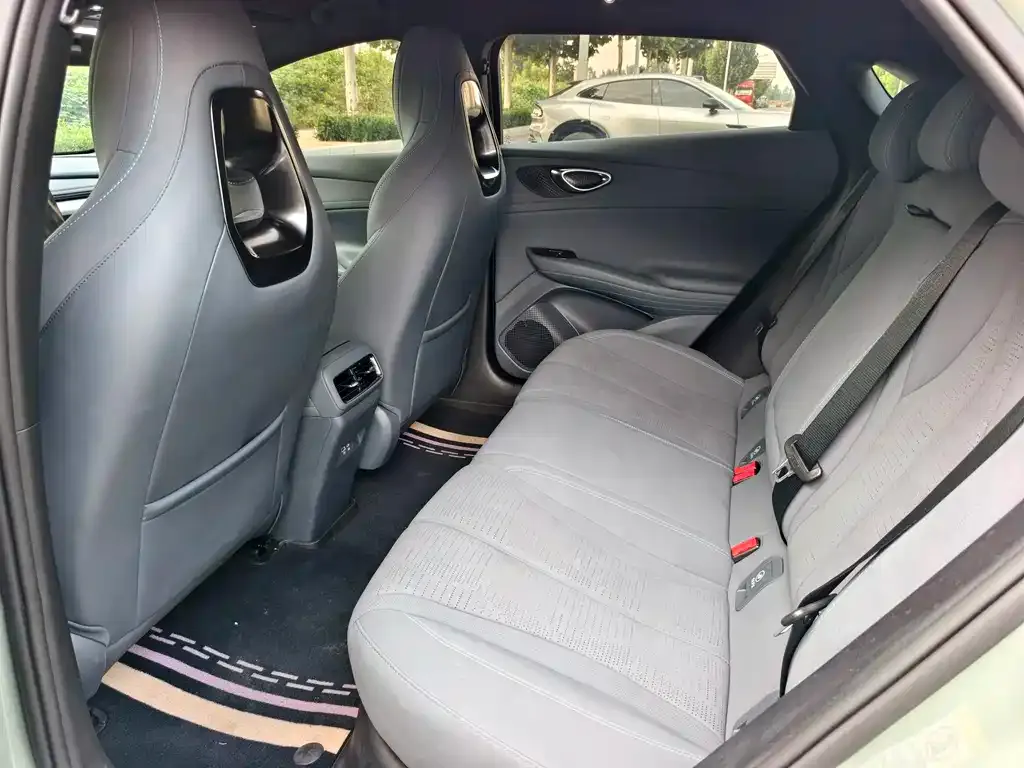 BYD Seal 06GT — фото 6
