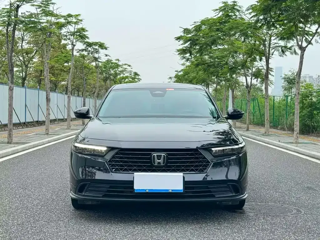 Honda Accord — фото 6