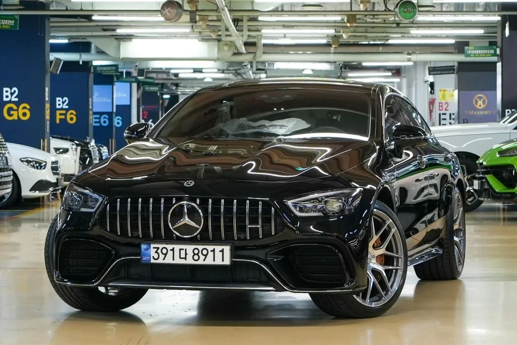 Mercedes-Benz AMG GT — фото 1