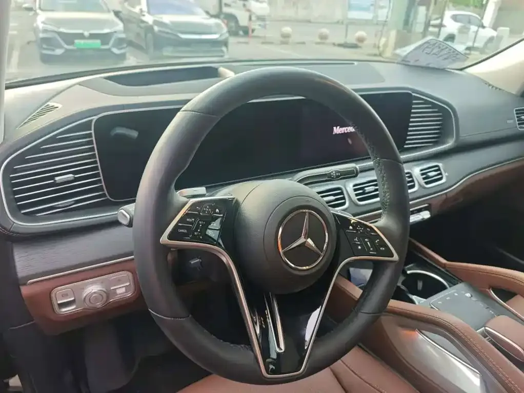 Mercedes-Benz GLE (Import) — фото 2
