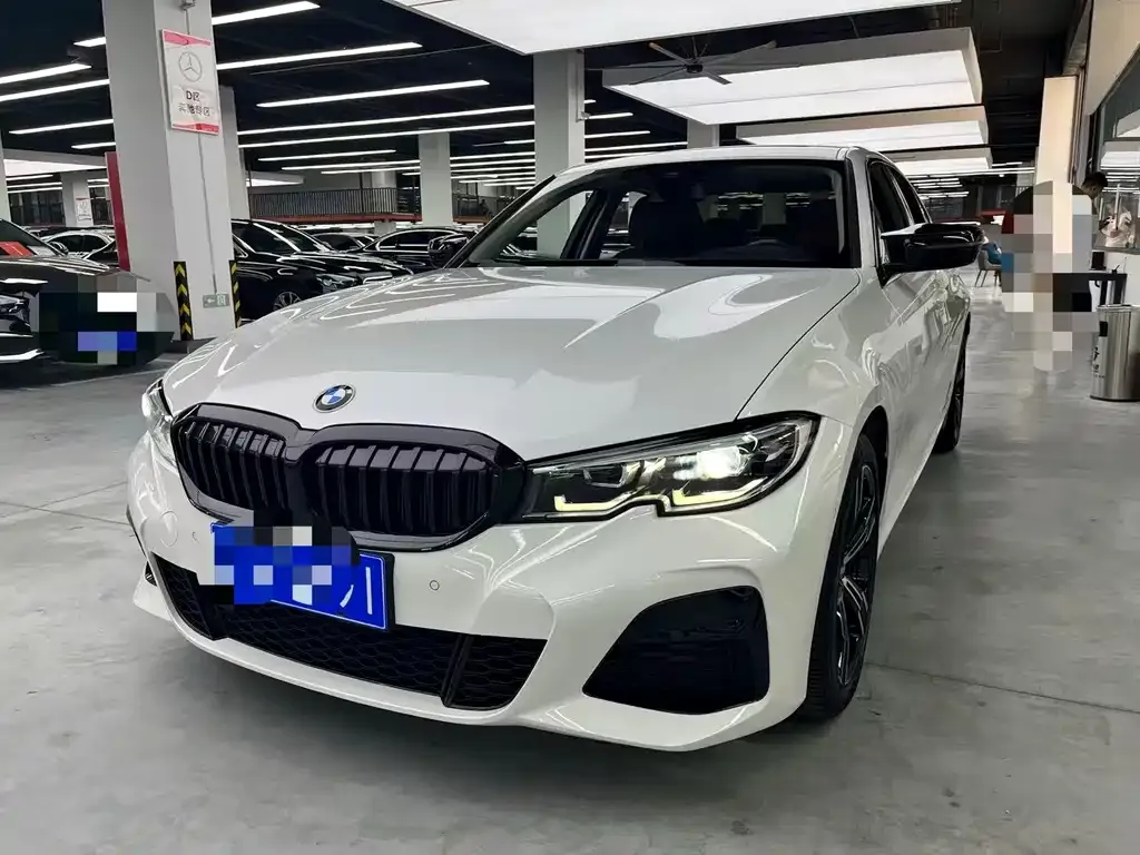 BMW 3 Series — фото 1