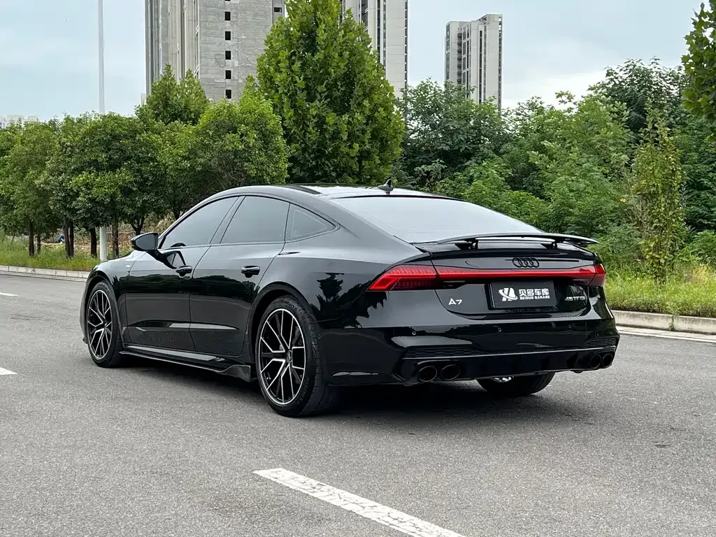 Audi A7 — фото 4