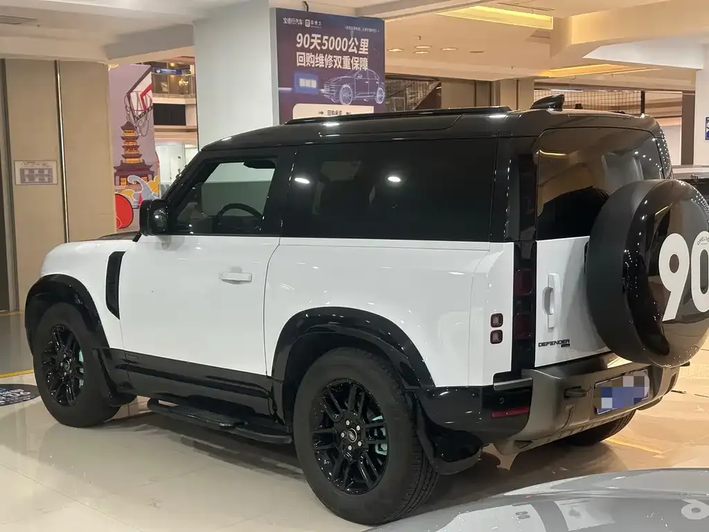 Land Rover Defender — фото 3