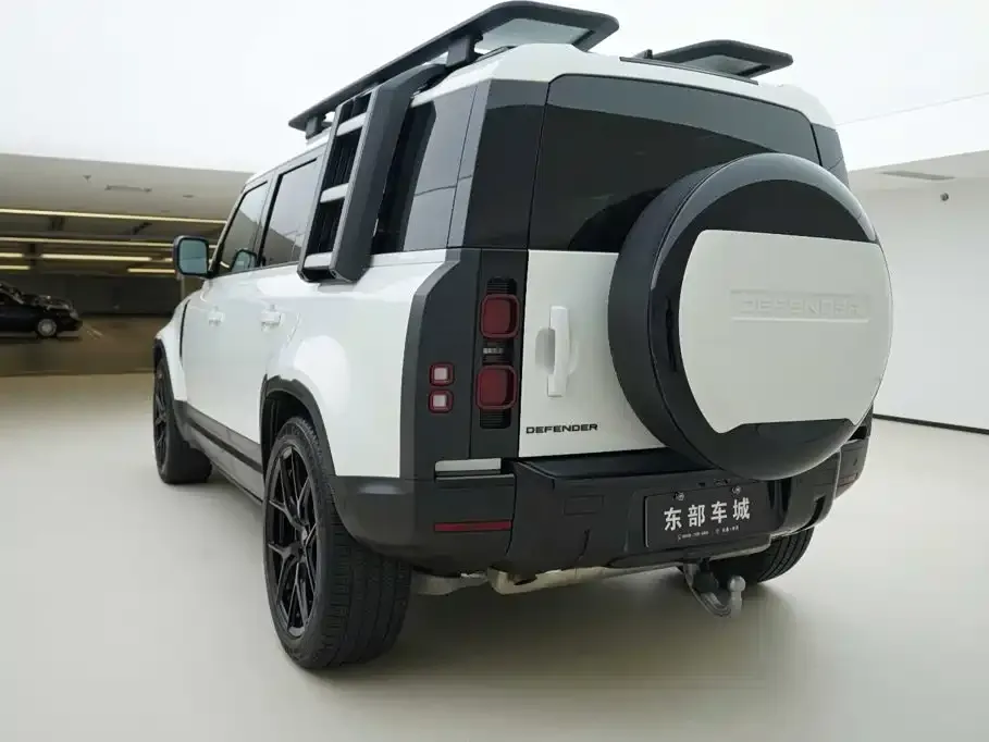 Land Rover Defender — фото 3