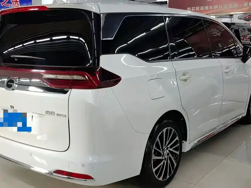 GAC Motor Trumpchi M6 — фото 3