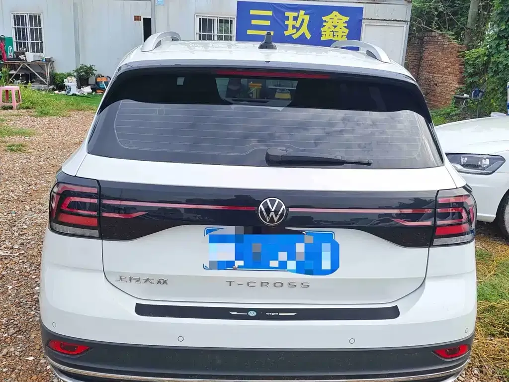 Volkswagen T-Cross — фото 4