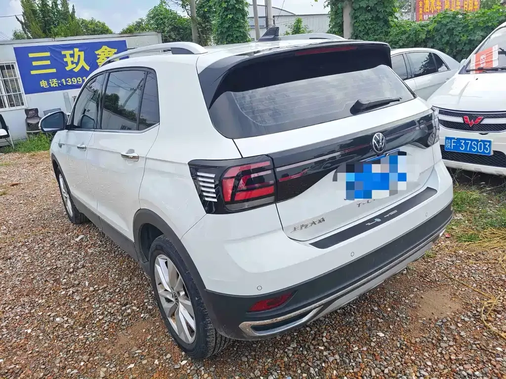 Volkswagen T-Cross — фото 7