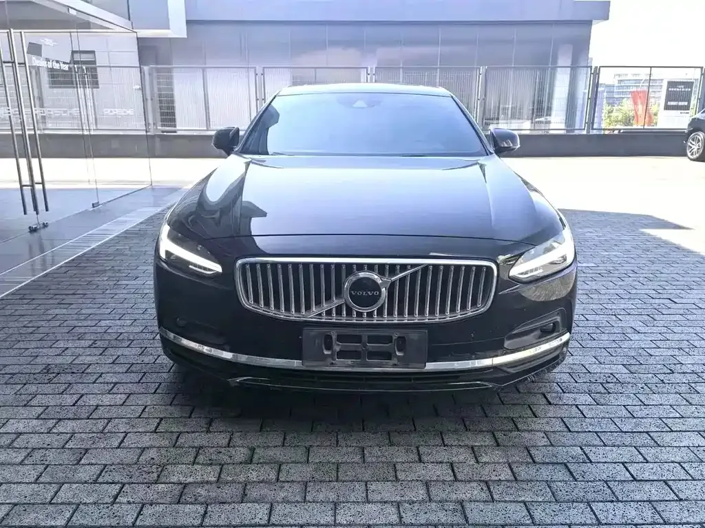 Volvo S90 — фото 5