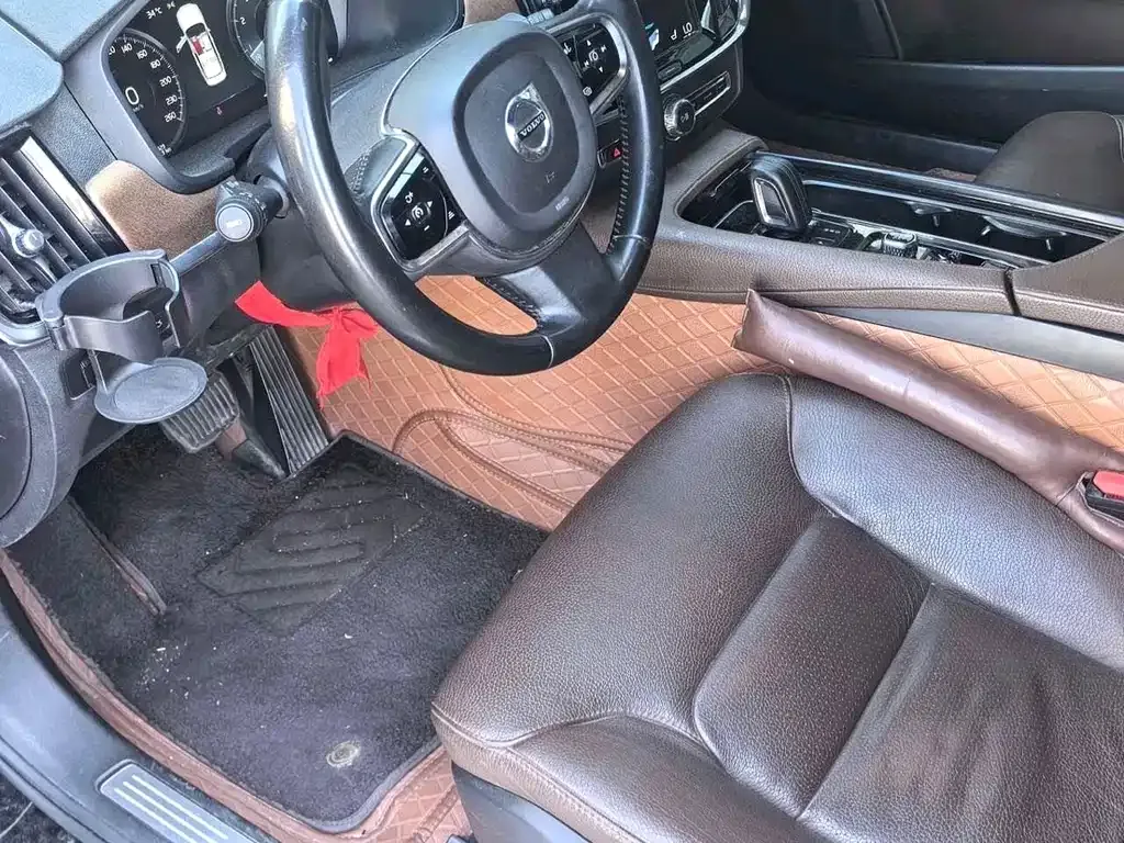 Volvo S90 — фото 7