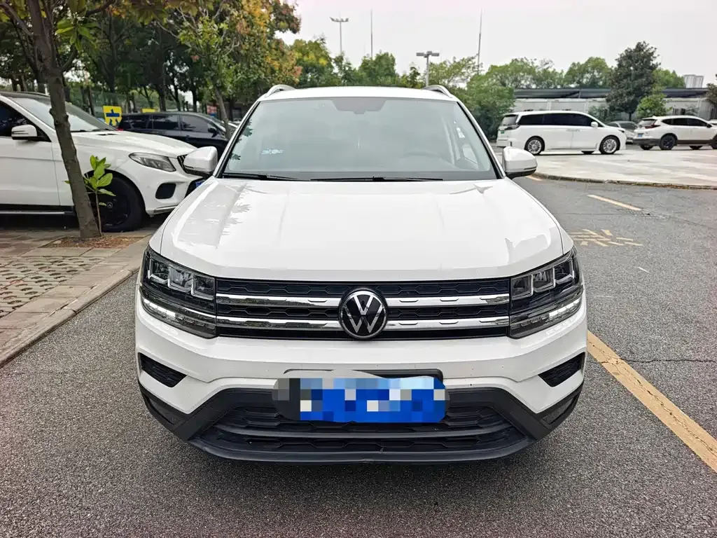 Volkswagen Tharu — фото 10