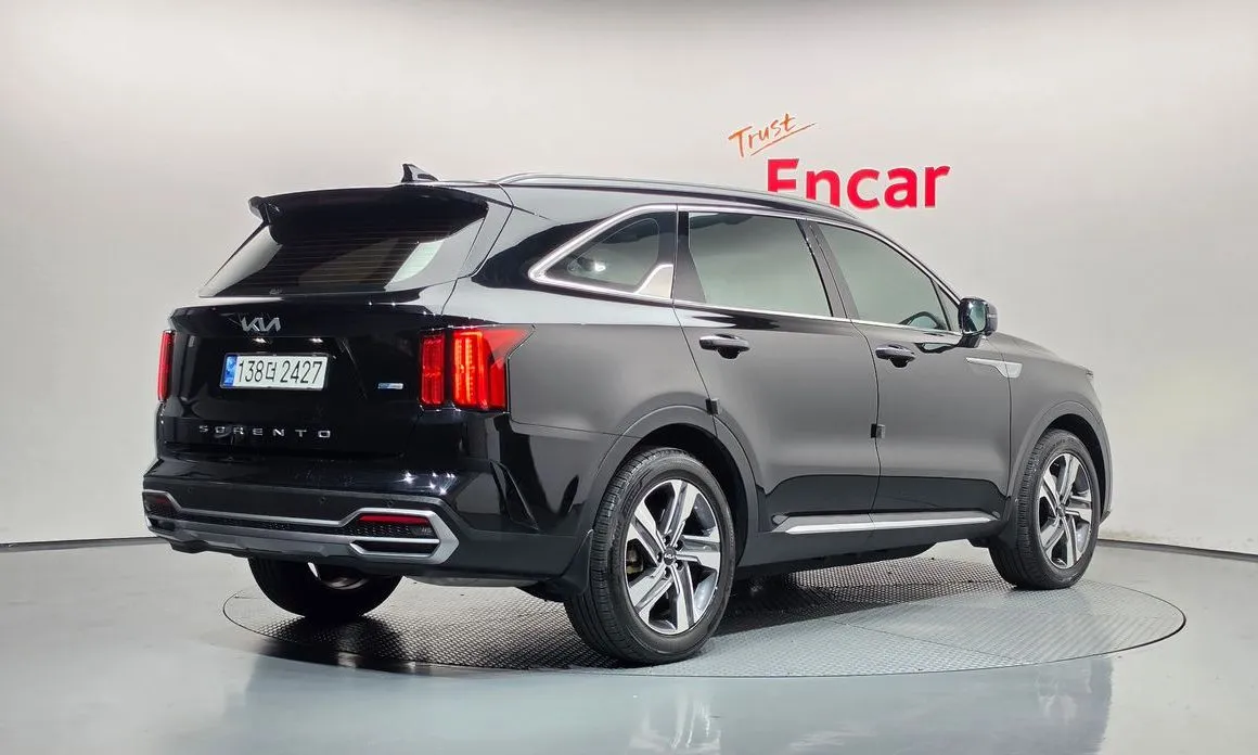Kia Sorento — фото 10