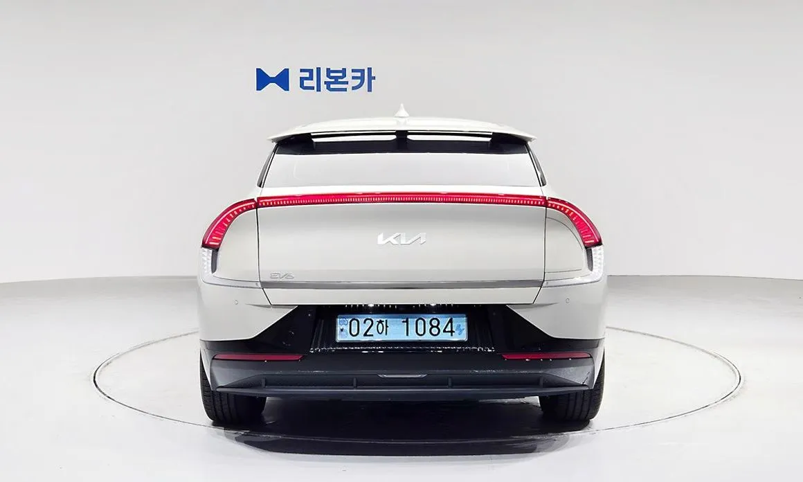 Kia EV6 — фото 4