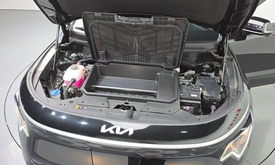 Kia Niro — фото 10