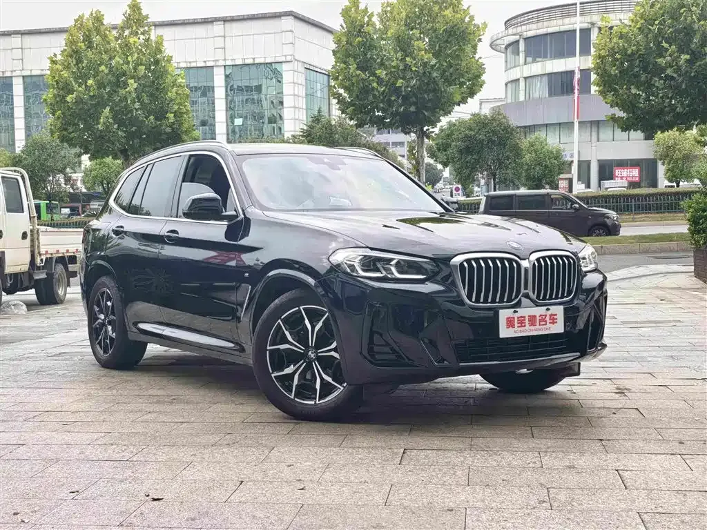 BMW X3 — фото 9