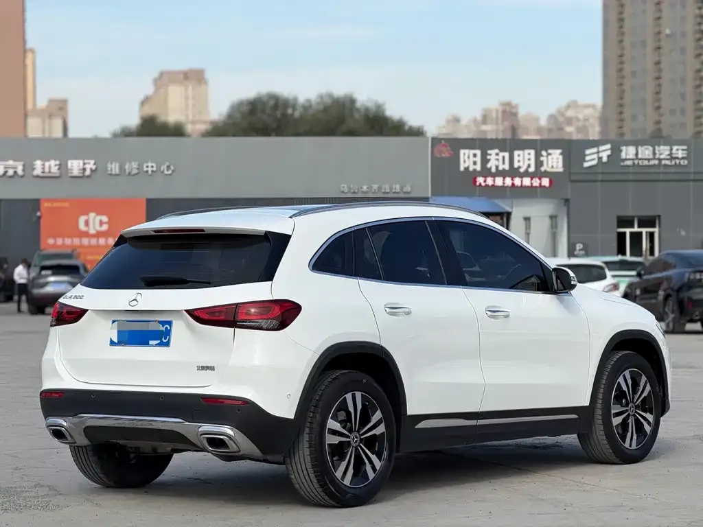Mercedes-Benz GLA — фото 4