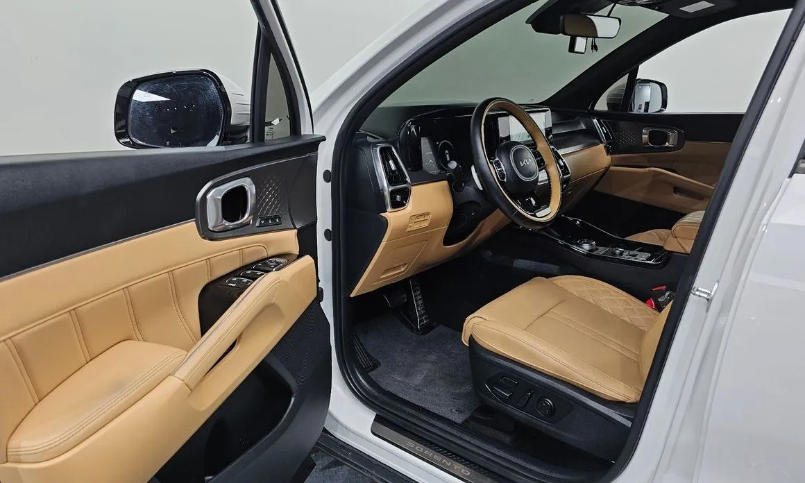 Kia Sorento — фото 6