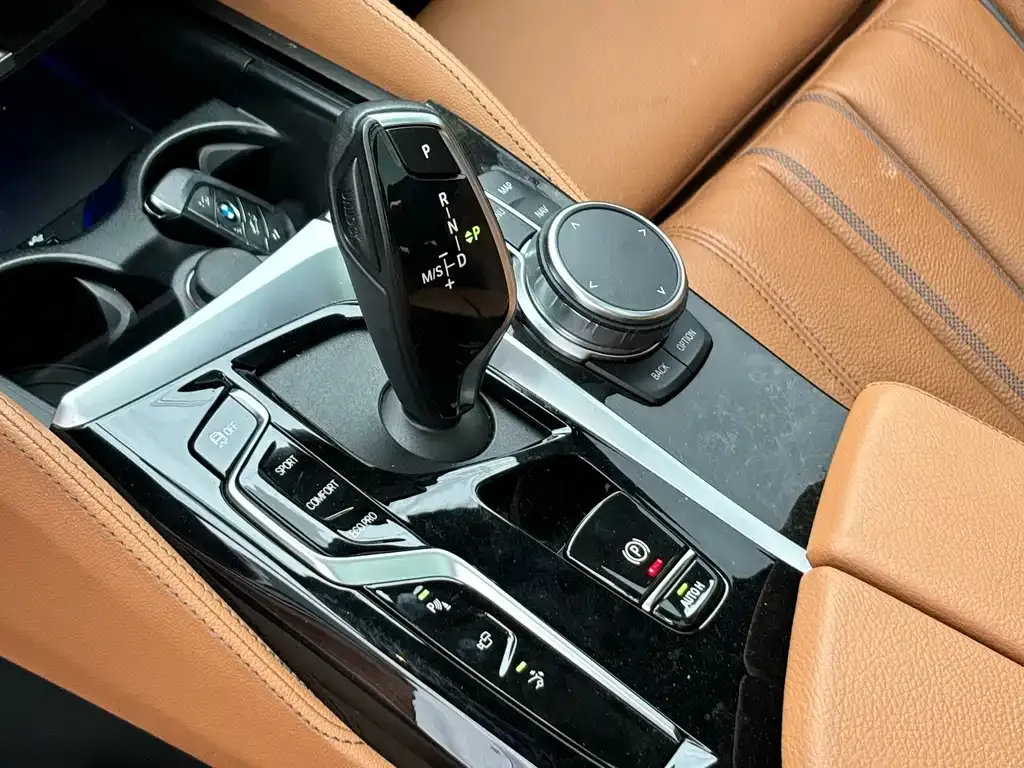 BMW 6 Series GT — фото 8