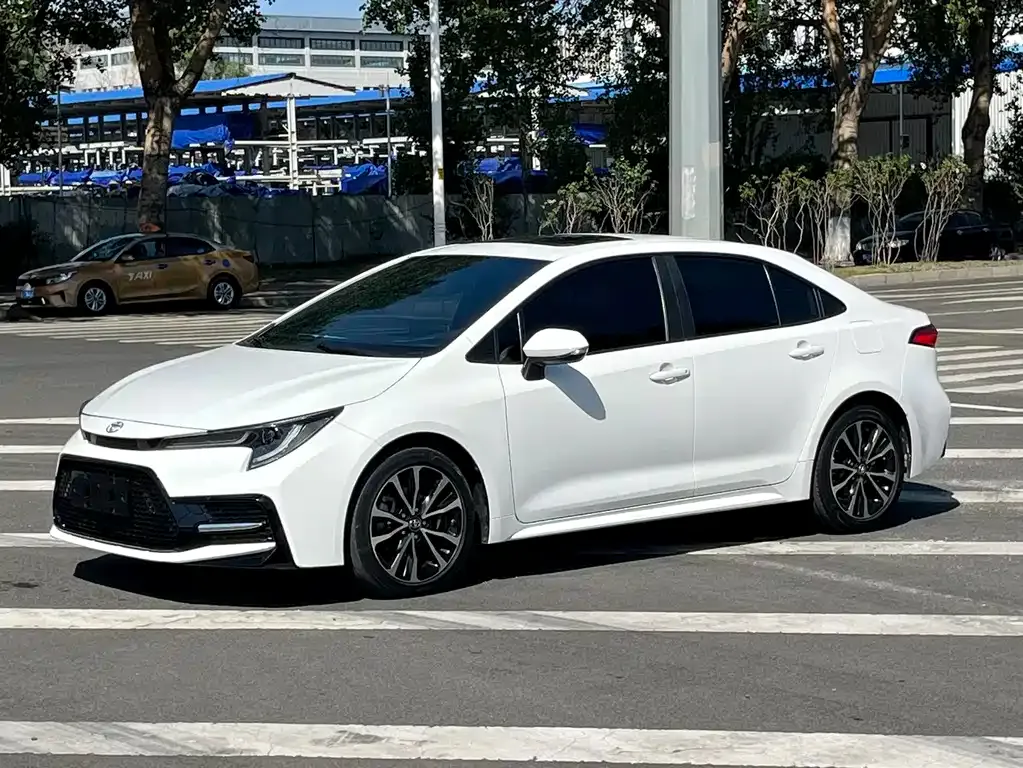 Toyota Levin — фото 1