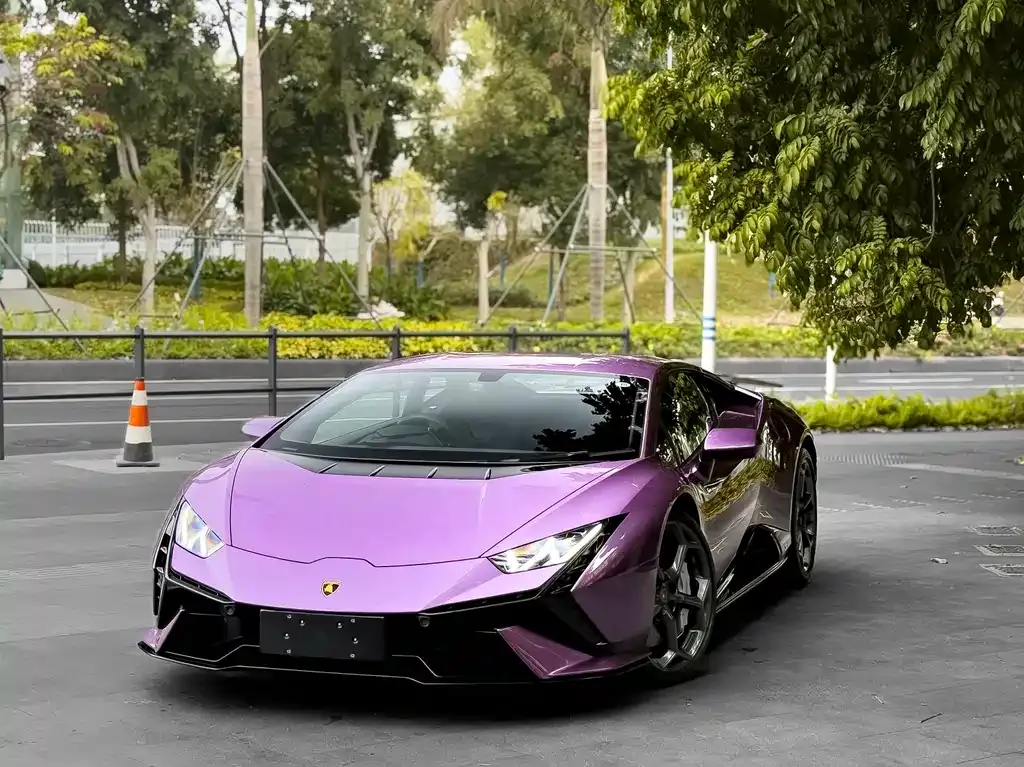 Lamborghini Huracan — фото 1