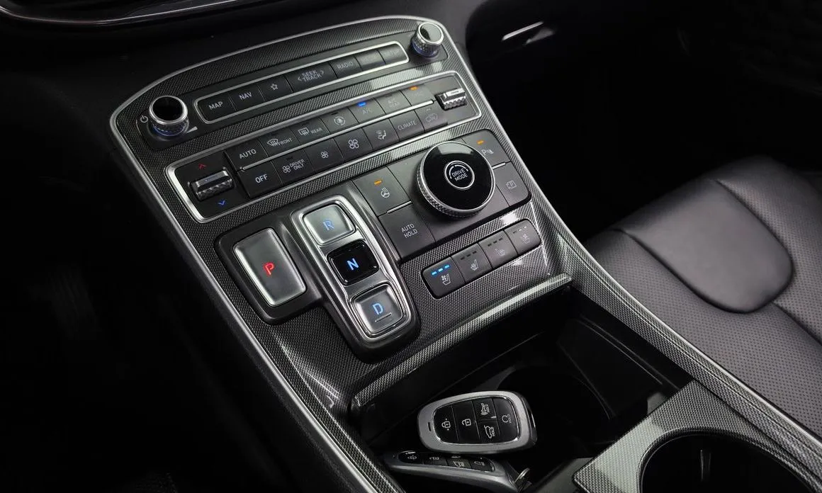 Hyundai Santafe — фото 7