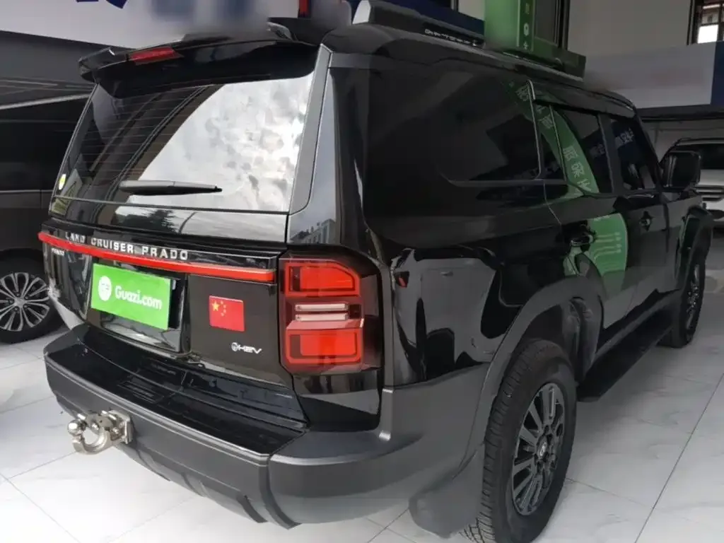 Toyota Prado — фото 2