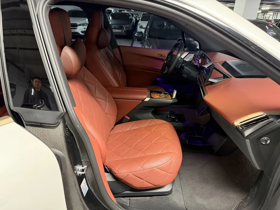 BMW iX — фото 10