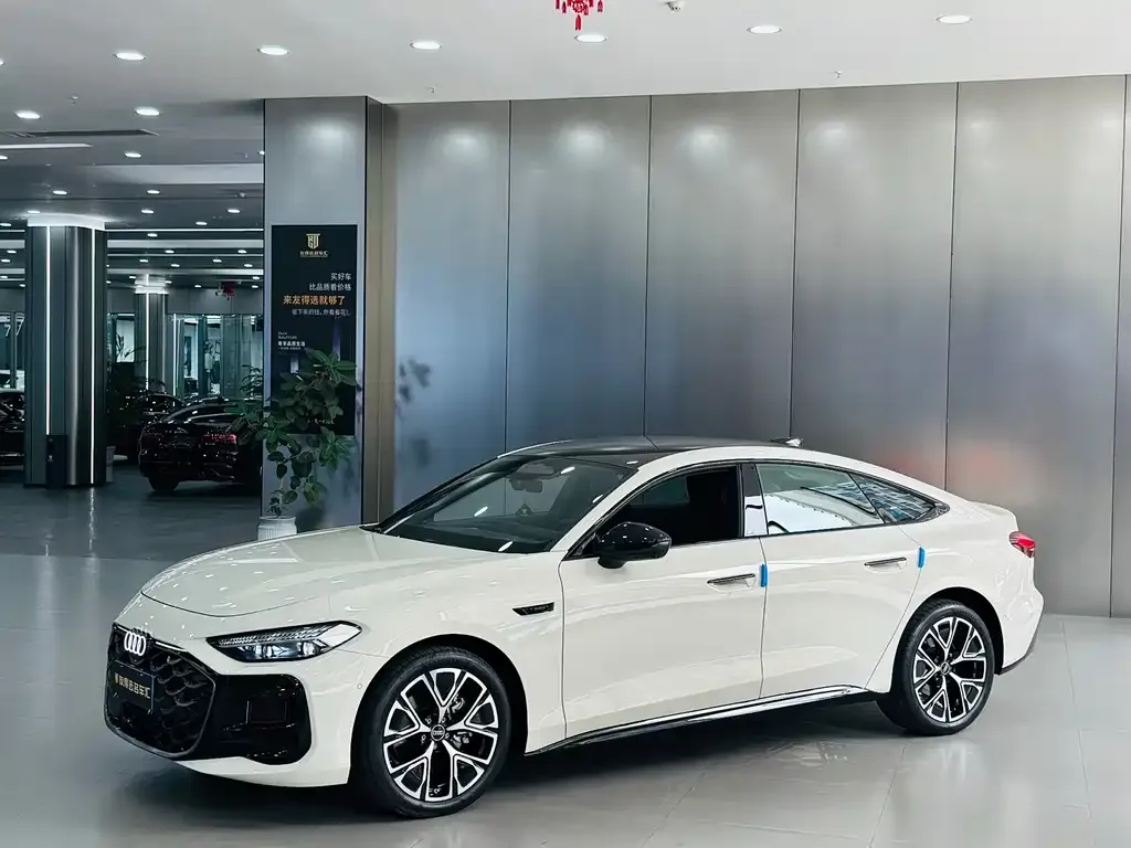 Audi A5L Sportback — фото 1