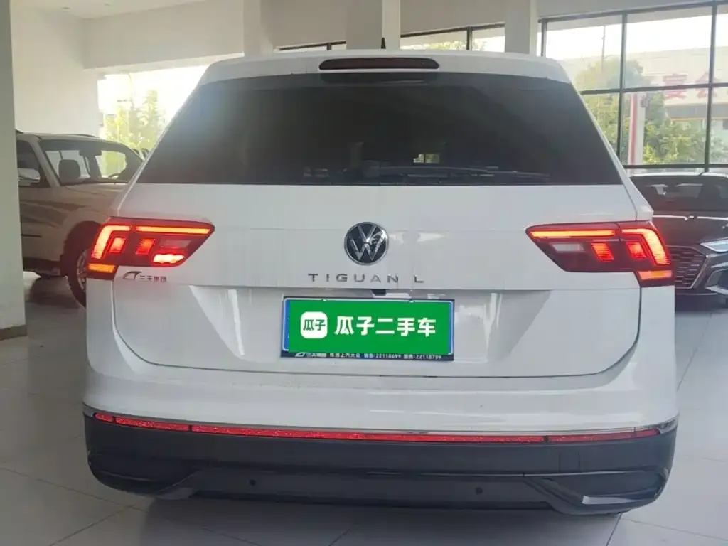 Volkswagen Tiguan L — фото 5