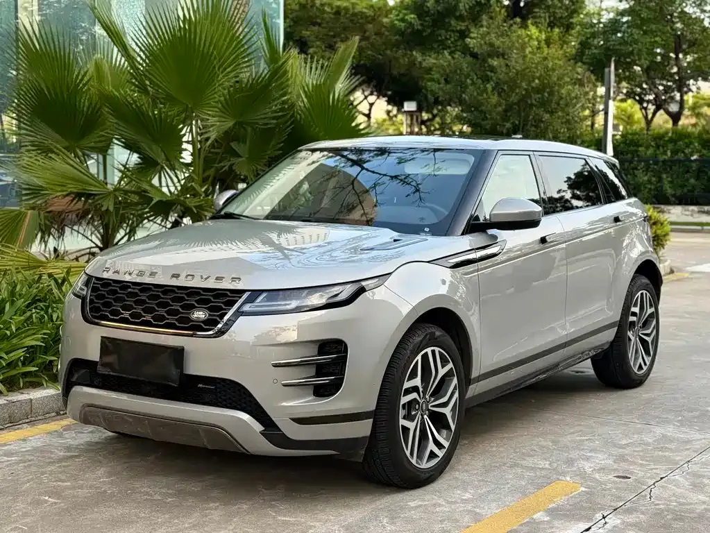 Land Rover Evoque — фото 1