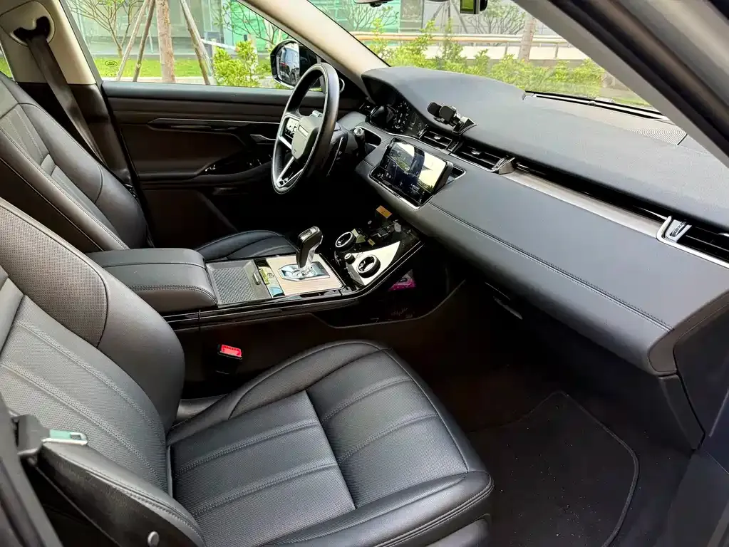 Land Rover Evoque — фото 2