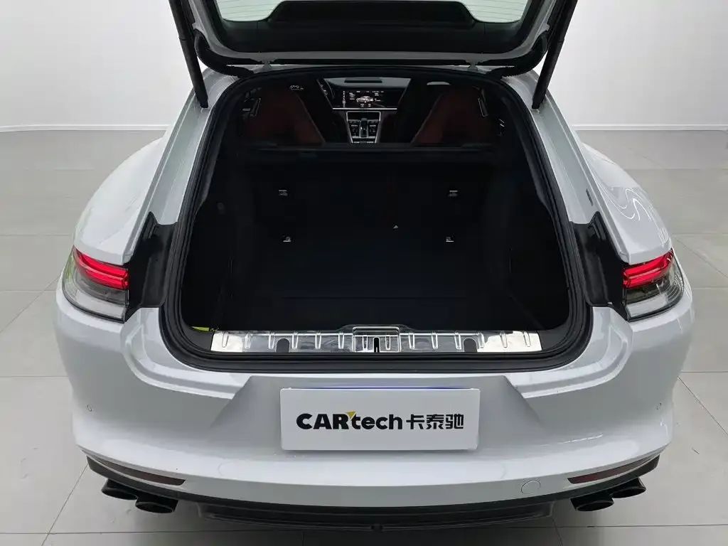 Porsche Panamera — фото 8