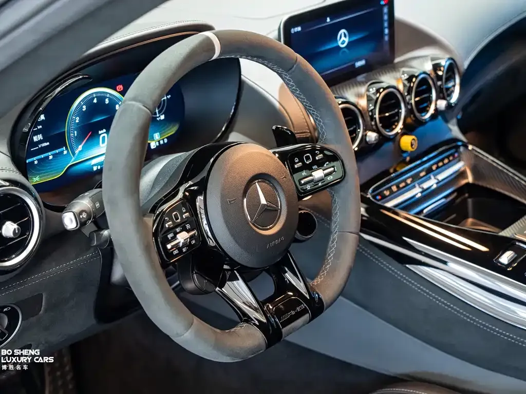 Mercedes-Benz AMG GT — фото 7