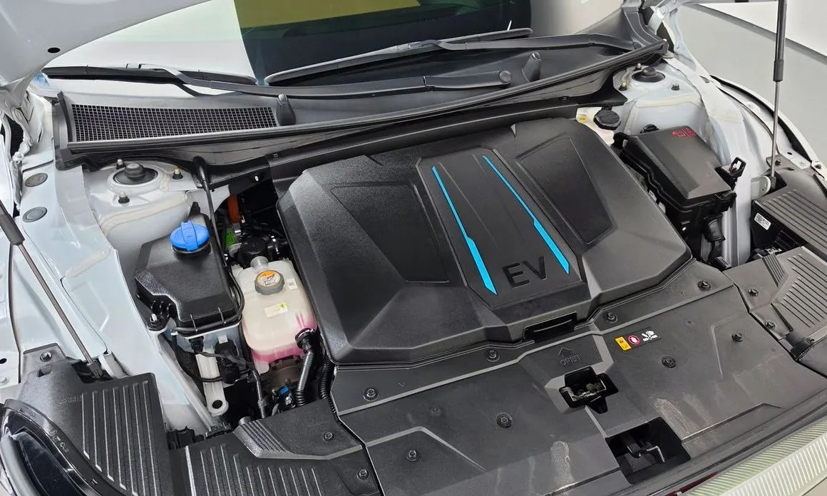 Hyundai Ioniq5 — фото 9