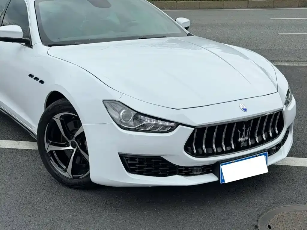 Maserati Ghibli — фото 6