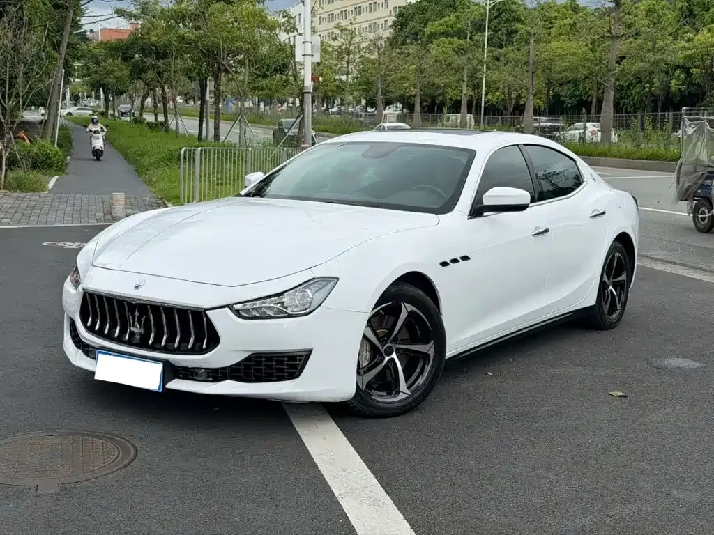 Maserati Ghibli — фото 5