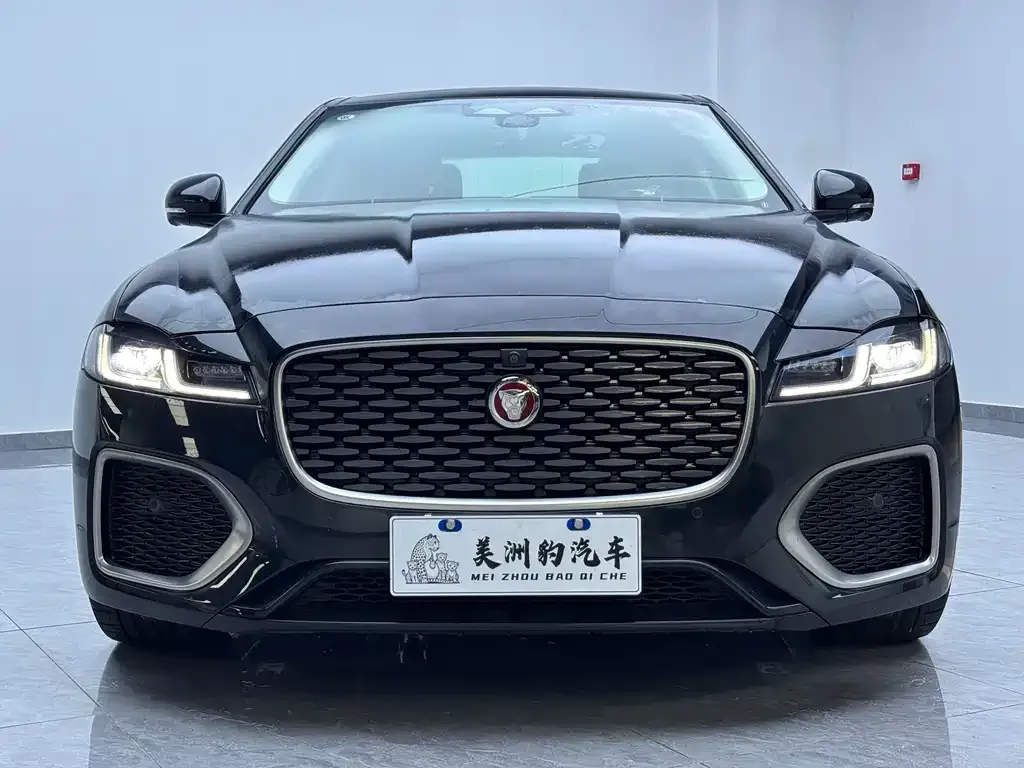 Jaguar XFL — фото 6