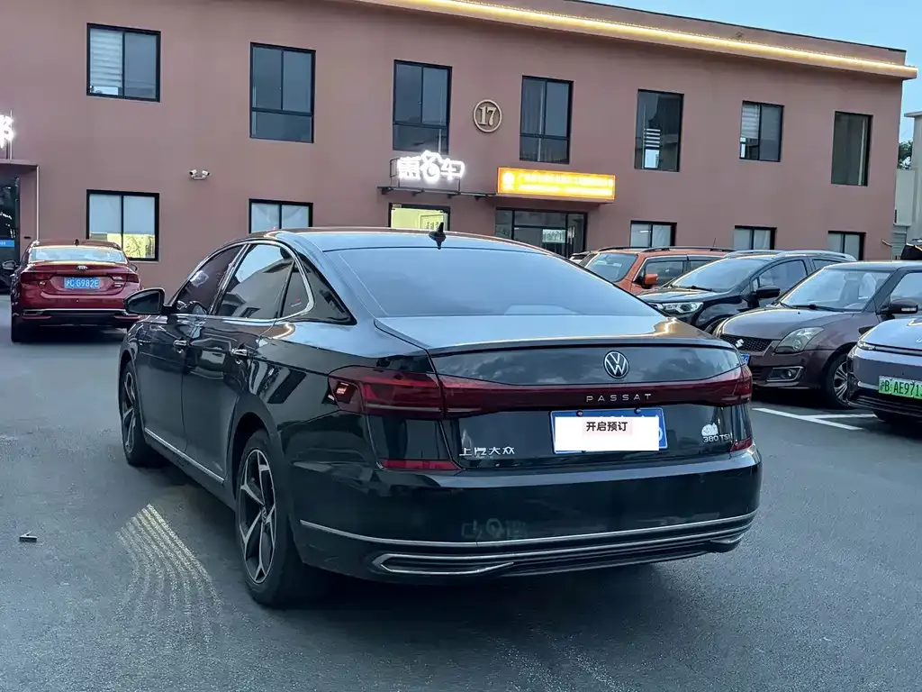 Volkswagen Passat — фото 4